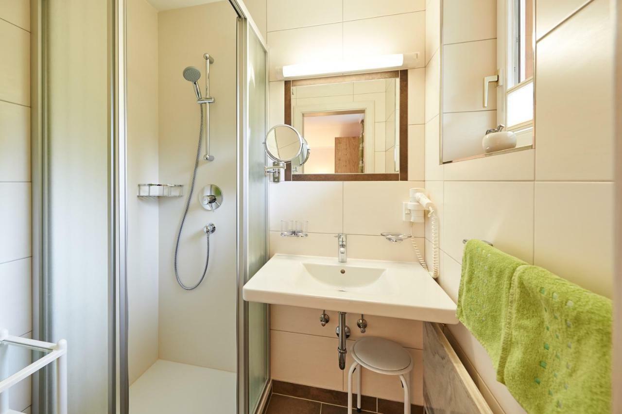 Haus Alpenheim Hotell Flachau Exteriör bild